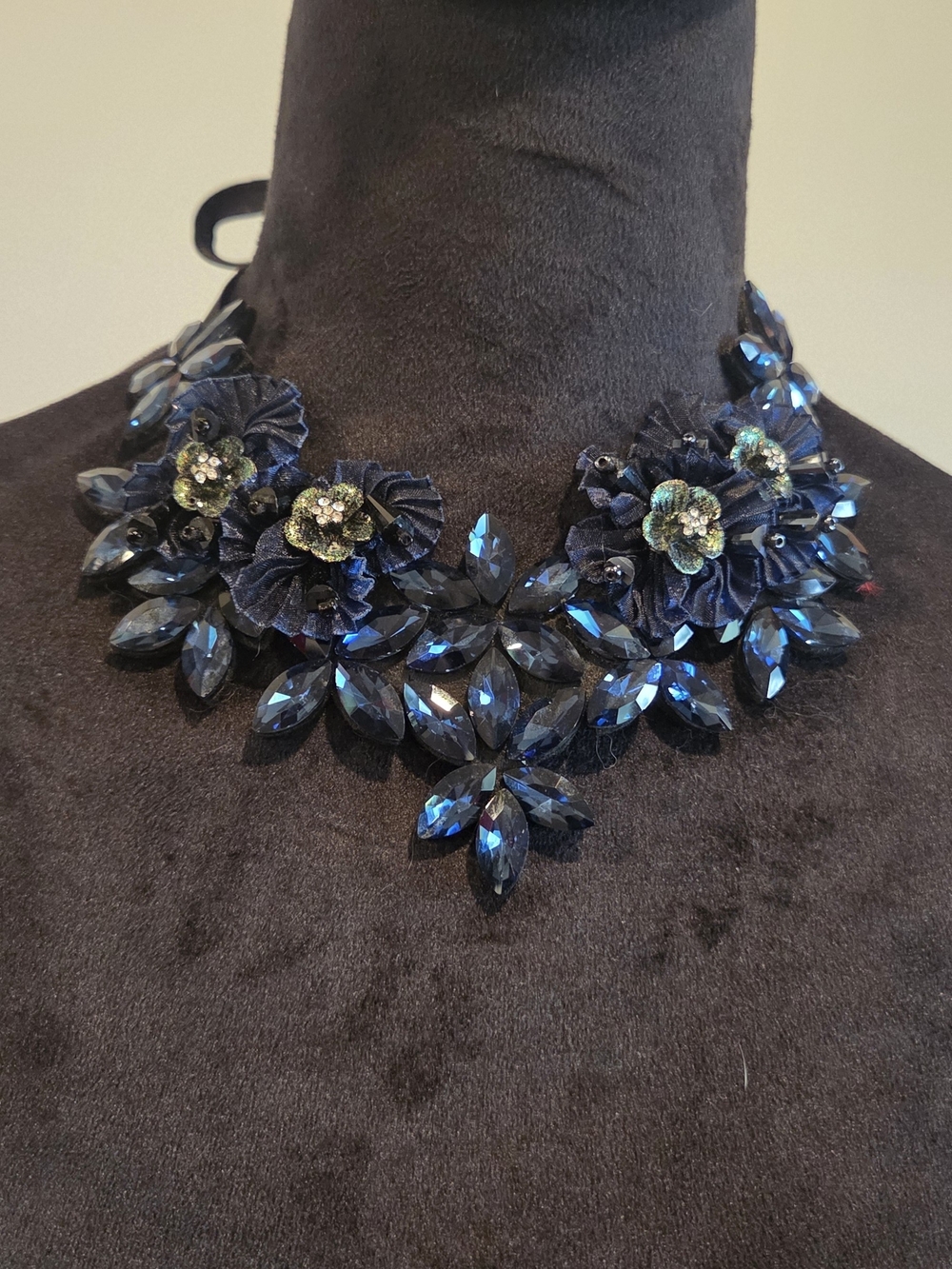 Statement Floral Crystal Bib Necklace - Blue